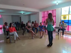 oratoria, sevilla, hablar en público, comunicar, miedo escénico, persuasión, oratoria sevilla